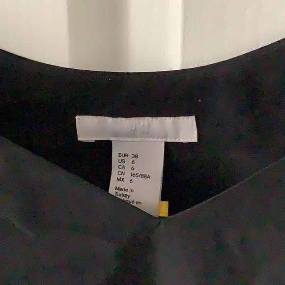 H&M off the shoulder silk Blouse - Picture 2 of 2